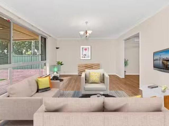 Cozy 41 Currie Street, Warnbro, WA 6169