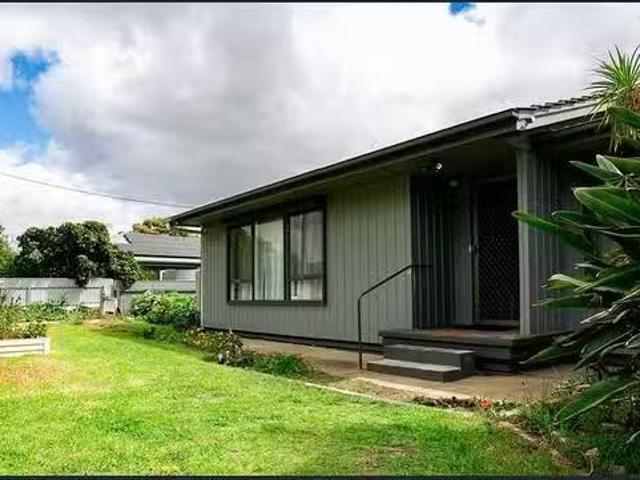 Unique 41 Homburg Drive, Murray Bridge, SA 5253