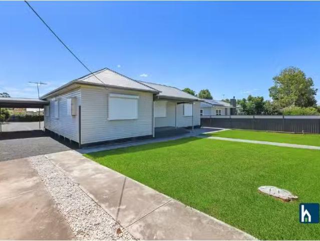 Cozy 41 View Street, GUNNEDAH House for rent Listed by Leah M.