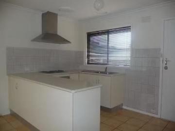 Rental! 4/21 Noble Street, Newtown, VIC 3220