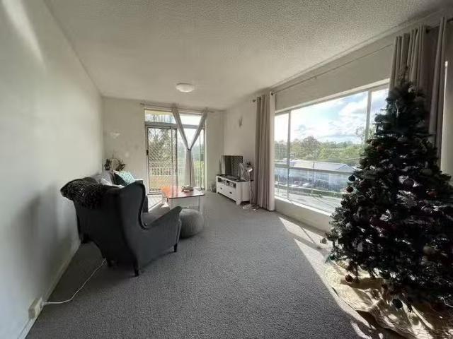 For Rent! 4/249 Hawken Drive, St Lucia, QLD 4067