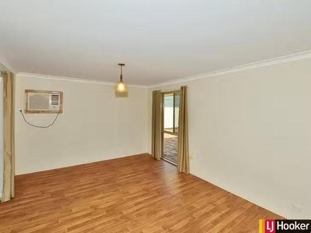 Cozy 4/25 Tuckey Street, Mandurah, WA 6210