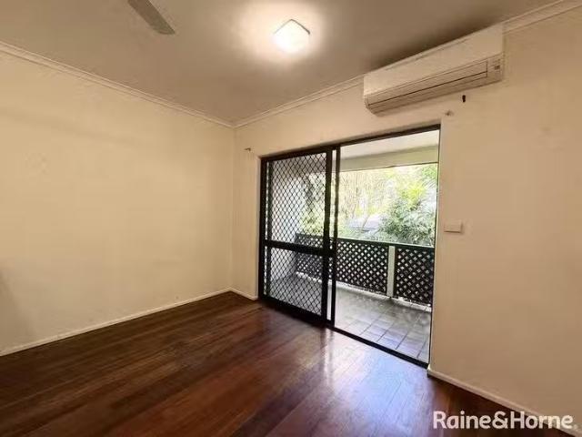 Cheap 4/25 Davidson Street, Port Douglas, QLD 4877