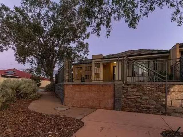 Rental! 42 Musselbrook Trail, Ellenbrook, WA 6069
