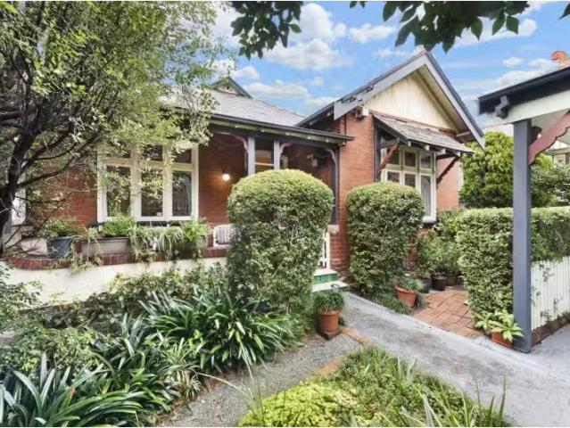 Charming 42 Marlborough Street, Drummoyne House for rent List.