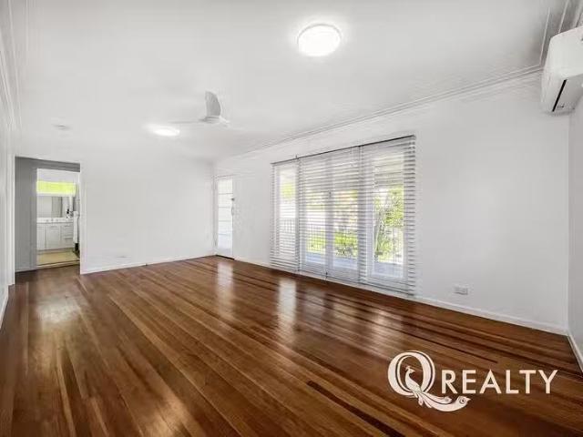 Cheap 42 Currey Avenue, Moorooka, QLD 4105