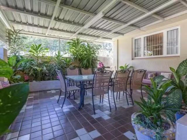 Deal! 42 Inala Avenue, Inala, QLD 4077