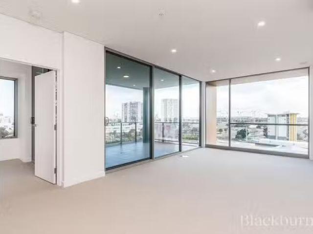 Unique 43/8 Riversdale Road, Burswood, WA 6100