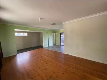 Rental! 43 Hopedale Ave, Gunnedah House for rent Listed by Pe.