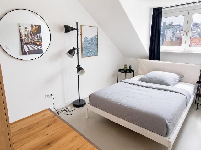 Nice 4 bedroom Flat in Düsseldorf Altstadt