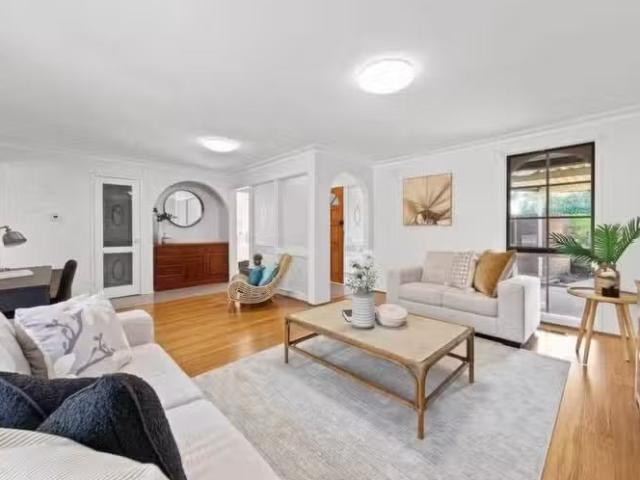 Rental! 4 BR 3 Chancellor Drive, Wheelers Hill VIC 3150 Hous.
