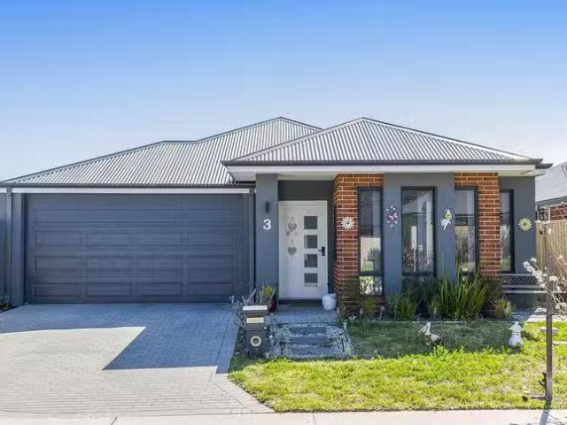 Cheap 4 BR 3 Guernsey Crescent, Byford, WA 6122