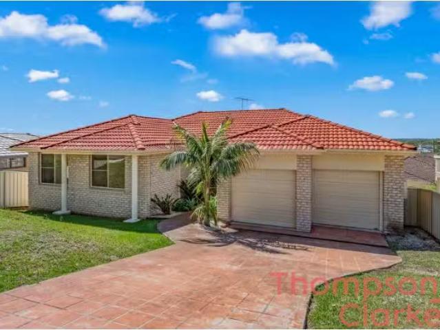 Cozy 4 BR 10 Booth Street, Cessnock Property for rent Listed.