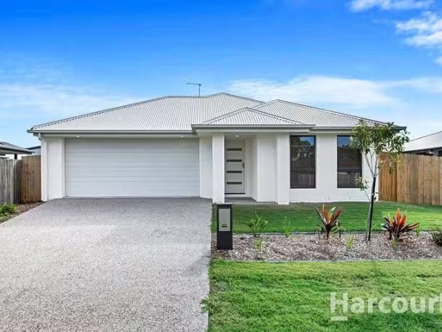 Just in! 4 BR 124 Murphy Street, POINT VERNON, QLD 4655 Hous.