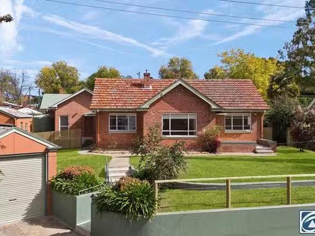 Just in! 4 BR 12 Clements Street, Bathurst, NSW 2795