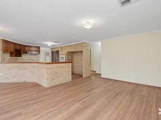 Cheap 4 BR 12 Stormon Ridge, Winthrop, WA 6150