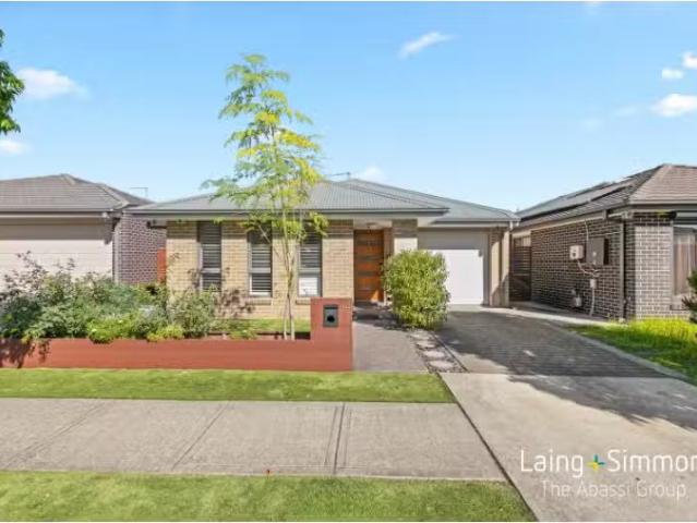 Rental! 4 BR 13 Blackburn Street, Ropes Crossing House for ren.