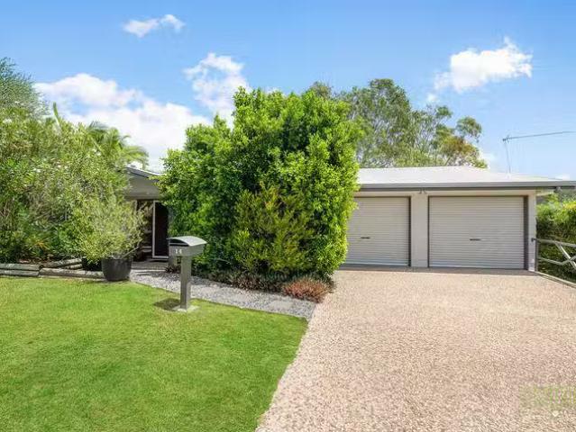 Nice 4 BR 14 Bembooka Close, Glen Eden, QLD 4680