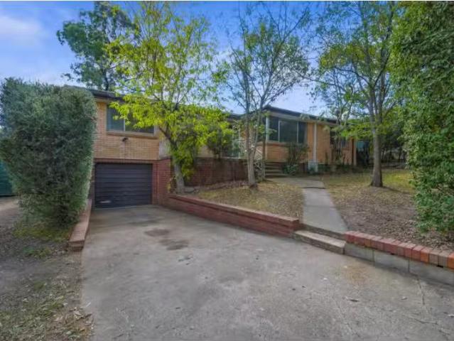 Rental! 4 BR 14 Dookie Street, FARRER House for rent Listed b.