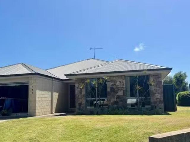 Cozy 4 BR 162 Dunsborough Lakes Drive, Dunsborough, WA 6281