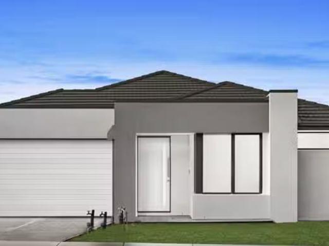Just in! 4 BR 16 Knockturn Road, Kalkallo, VIC 3064