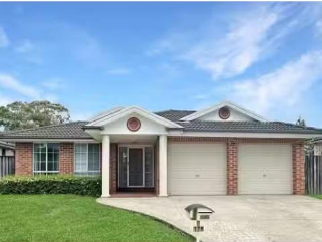 Charming 4 BR 179 Fragar Road, South Penrith House for rent L.