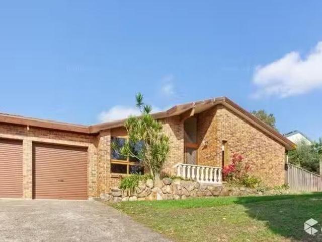 Just in! 4 BR 19 Taylor Street, West Pennant Hills, NSW 2125.