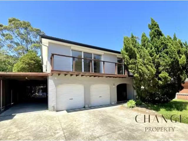 Charming 4 BR 200 Avoca Drive, Green Point House for rent Lis.
