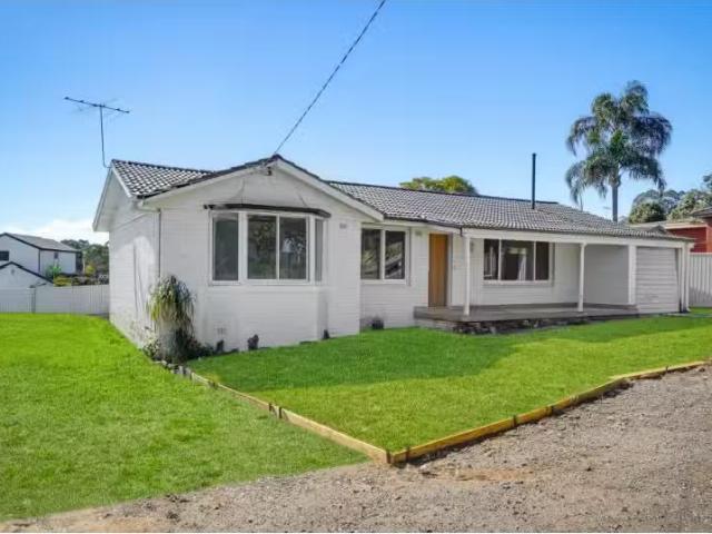 For Rent! 4 BR 225 Old Windsor Road, OLD TOONGABBIE House for.