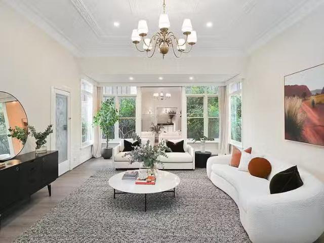 Charming 4 BR 25 Bell Parade, Drumcondra, VIC 3215