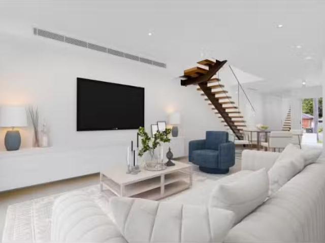 Deal! 4 BR 262A Gipps Road, Keiraville Townhouse for rent Lis.