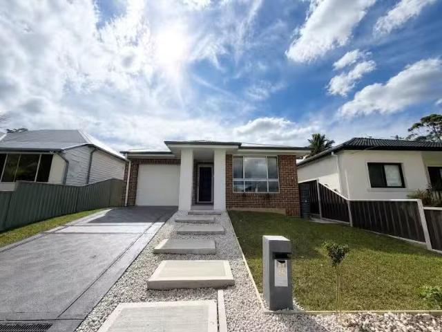 New 4 BR 35 Napoleon Road, Greenacre House for rent Listed by.