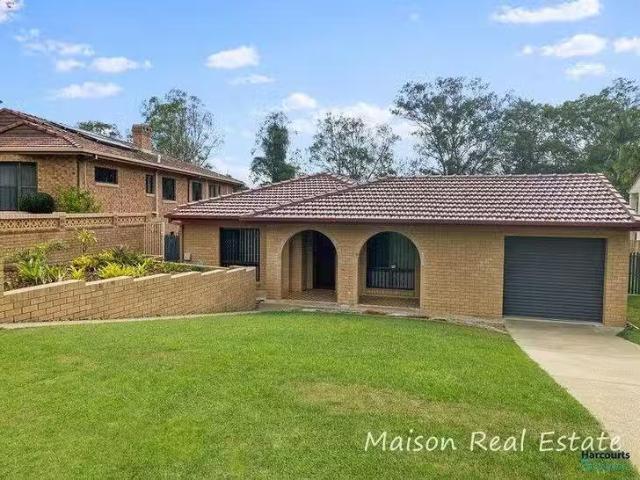 New 4 BR 38 Zambesi Street, Riverhills, QLD 4074