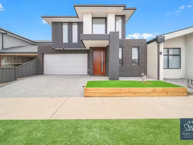 New 4 BR 40 Danube Road, Truganina, VIC 3029