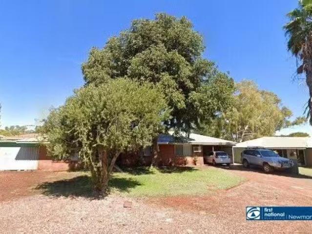 Just in! 4 BR 419 Hibiscus Street, Tom Price, WA 6751