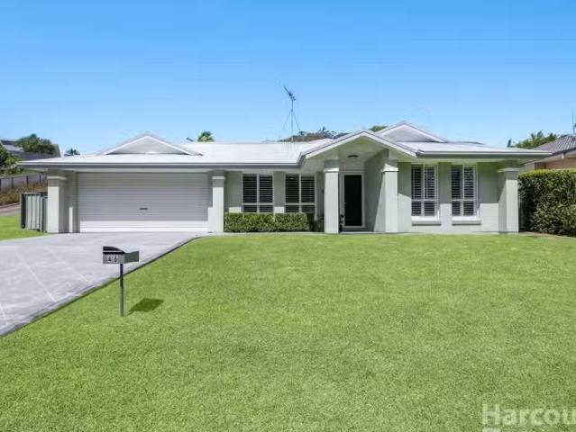 Nice 4 BR 46 Marlin Drive, South West Rocks, NSW 2431 House.