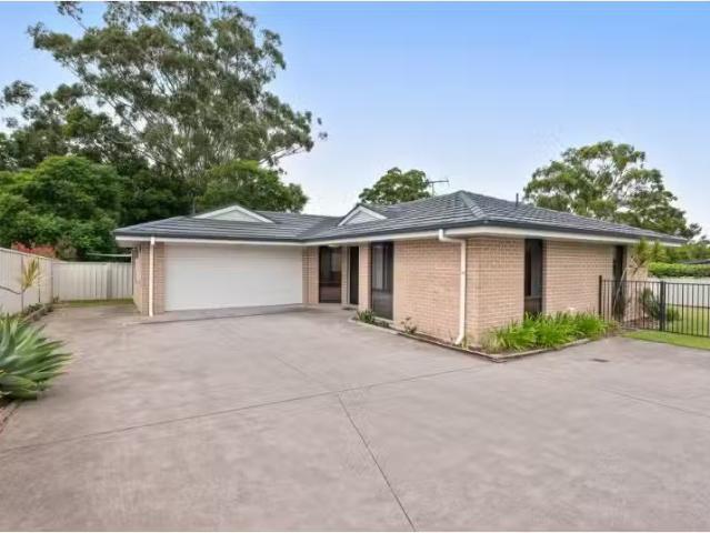 Rental! 4 BR 53 Laurie Drive, RAWORTH House for rent Listed b.
