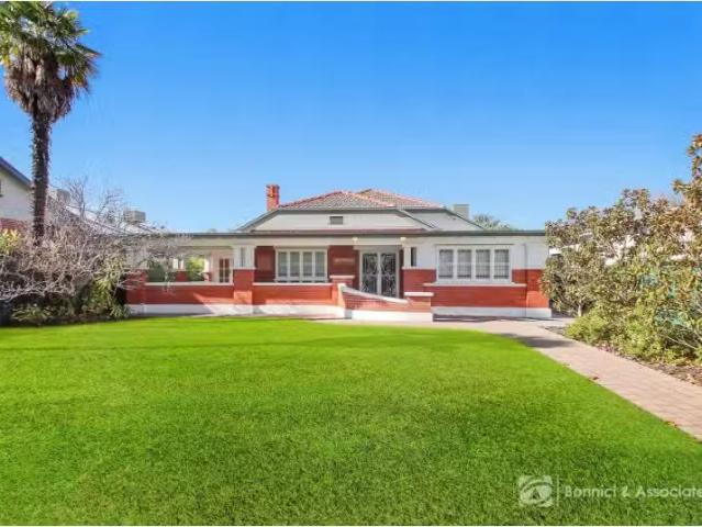 Deal! 4 BR 610 Olive Street, Albury House for rent Listed by.
