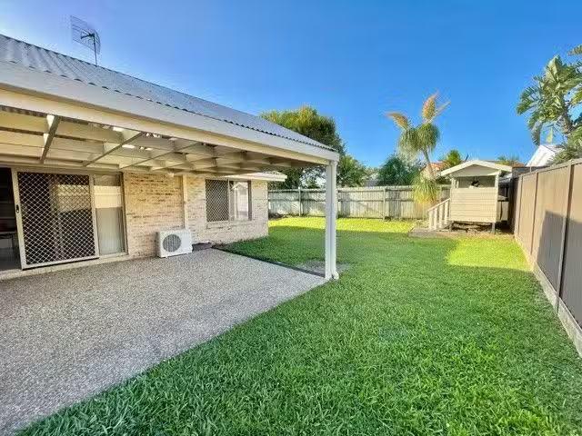 Nice 4 BR 6 Inverness Way, PARKWOOD, QLD 4214 House for Rent