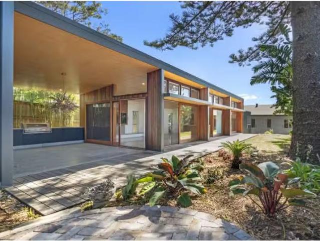 Rental! 4 BR 6 Jesmond St, Redhead House for rent Listed by L.