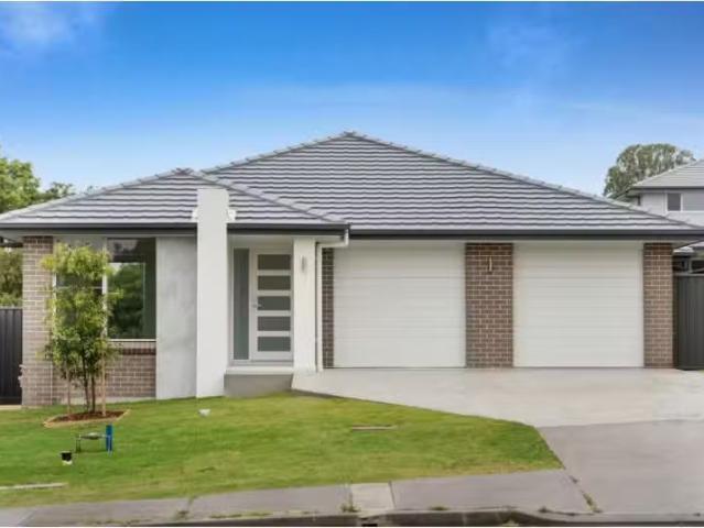 Cozy 4 BR 71 Queen Street, Narellan House for rent Listed by.