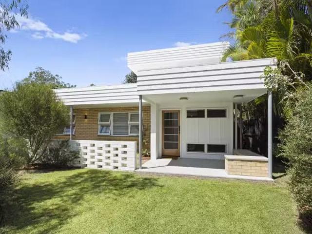 Charming 4 BR 92 Cabarita road, Bogangar House for rent Liste.