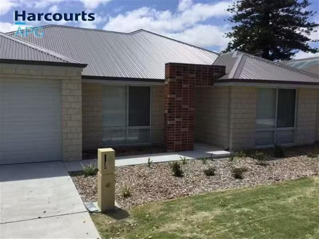 For Rent! 4 BR 9 Winton Street, CAREY PARK, WA 6230 House fo.