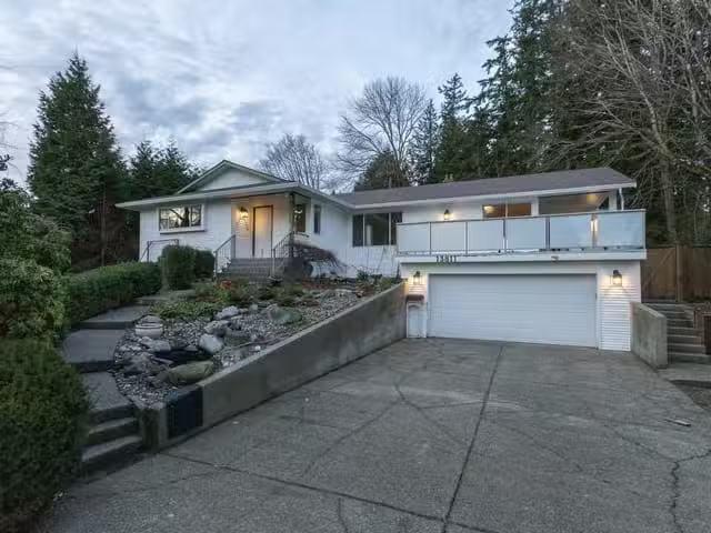 Cheap 4 BR House for rent in White Rock, South Surrey White Ro.