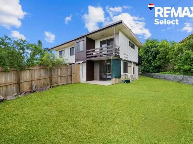 Nice 4 Burton Court, Rural View QLD 4740