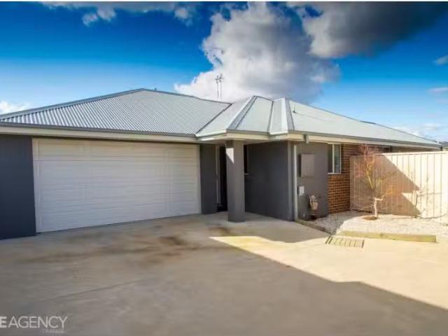 New 4 Glasson Drive, Orange House for rent Listed by Simone F.