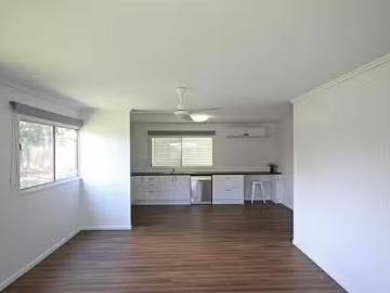 Deal! 4 Elizabeth Street, Sarina, QLD 4737
