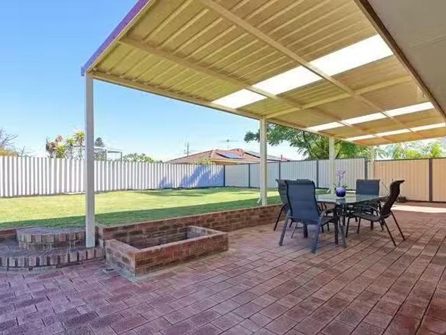 New 4 Lakemba Way, Waikiki, WA 6169