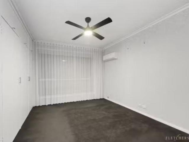 Cozy 4 Moola Street, Black Hill VIC 3350 House For Lease