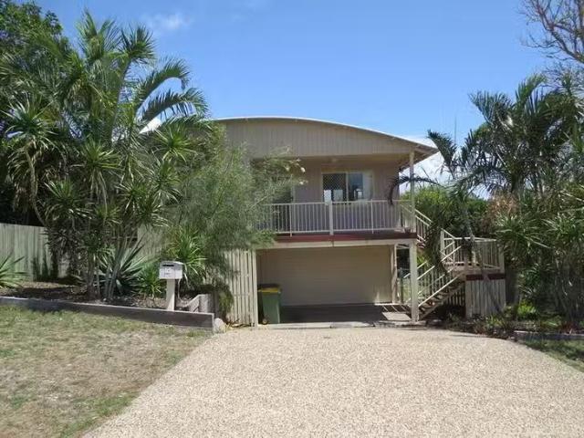 Unique 4 Maheno Court, Sunrise Beach, QLD 4567